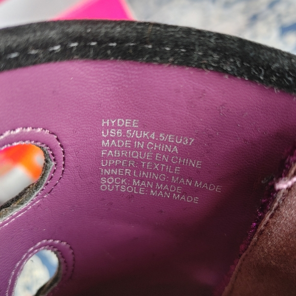 Stiletto Heeled Peeptoe Bootie - Picture 6 of 15